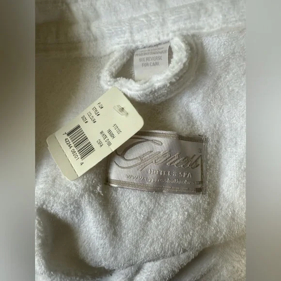 CYPRESS Hotel and Spa Cotton Bath Robe
